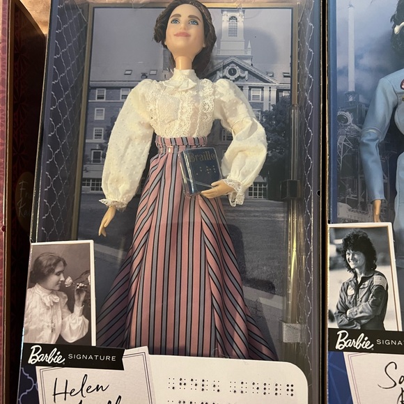 Hellen Keller - Picture 1 of 1